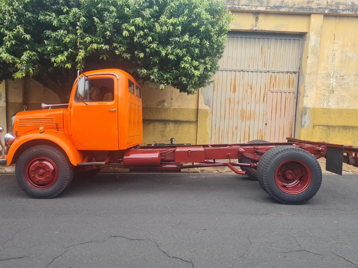 L312 - Foto #15 do anúncio à venda de Carro clássico