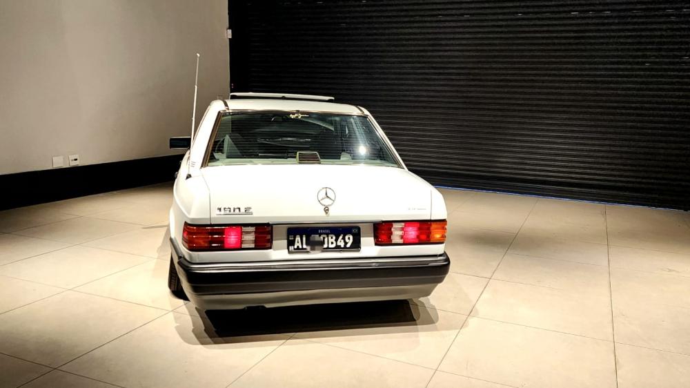 190E - Foto #16 do anúncio à venda de Carro clássico