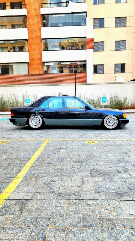 190E - Foto #4 do anúncio à venda de Carro clássico