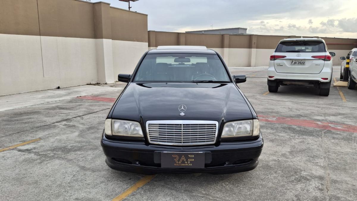 C230 - Foto #11 do anúncio à venda de Carro clássico
