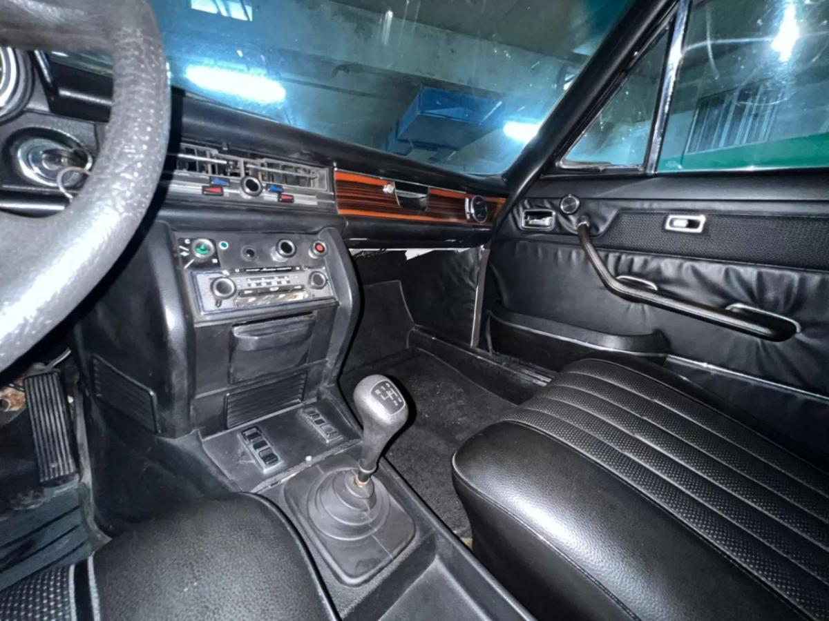 280C - Foto #4 do anúncio à venda de Carro clássico
