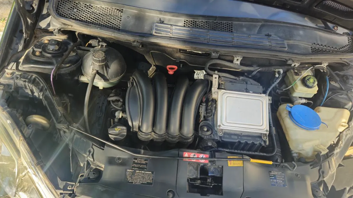 A200 - Foto #3 do anúncio à venda de Carro clássico