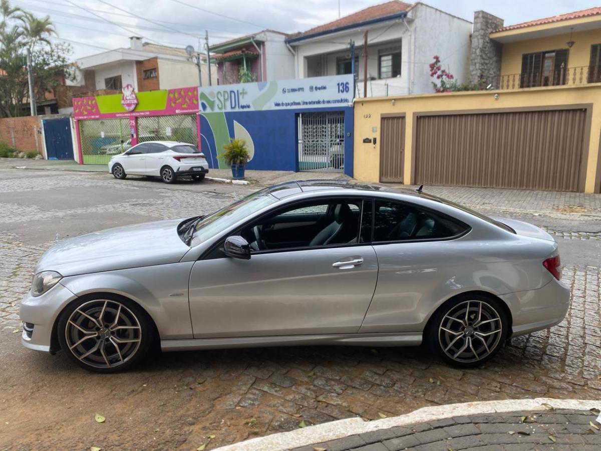 C180 - Foto #9 do anúncio à venda de Carro clássico