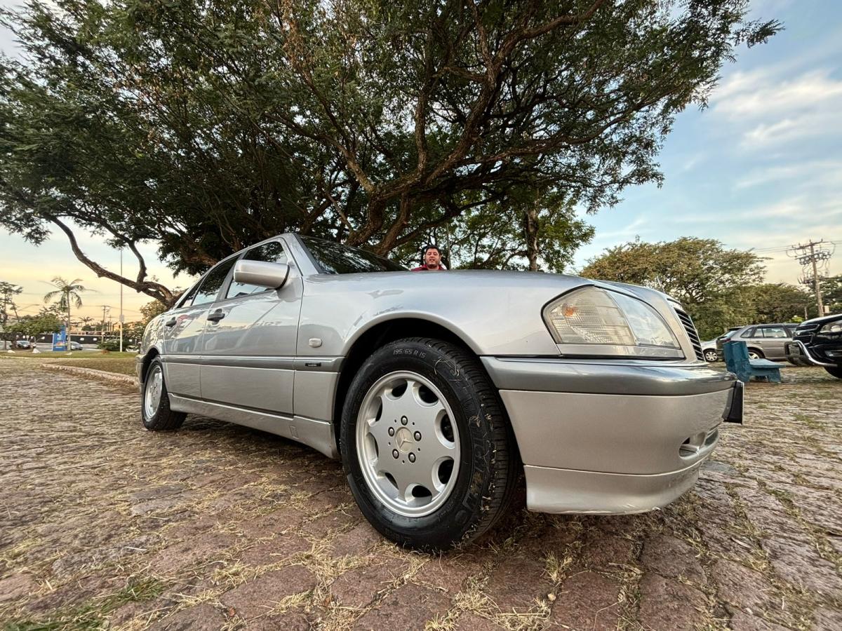 C180 - Foto #12 do anúncio à venda de Carro clássico
