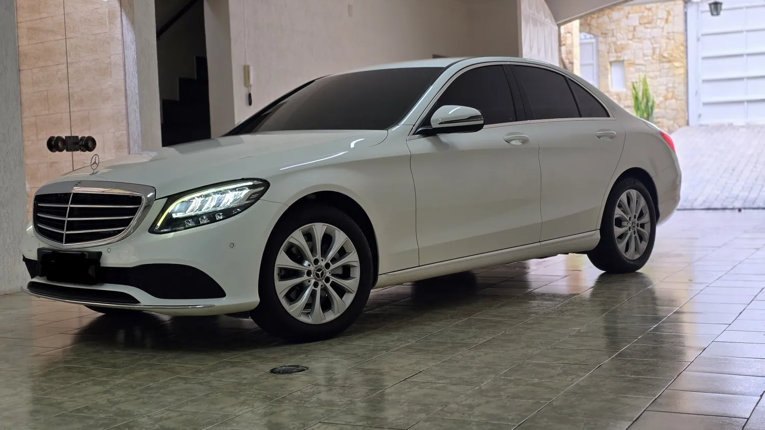 avv-mercedes-benz-c180-venda-bcc50a2-imagem-003
