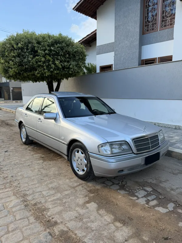 C280 - Foto #5 do anúncio à venda de Carro clássico