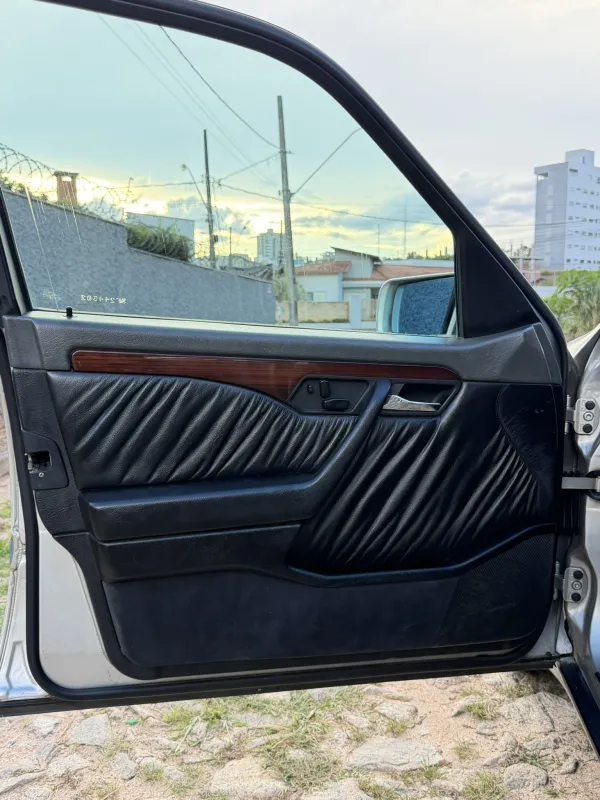 C280 - Foto #18 do anúncio à venda de Carro clássico
