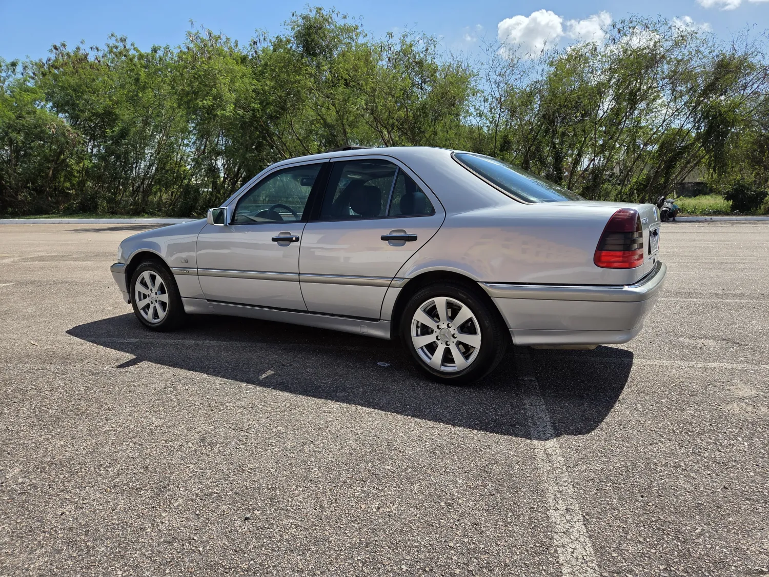 avv-mercedes-benz-c280-venda-fe78842-imagem-008