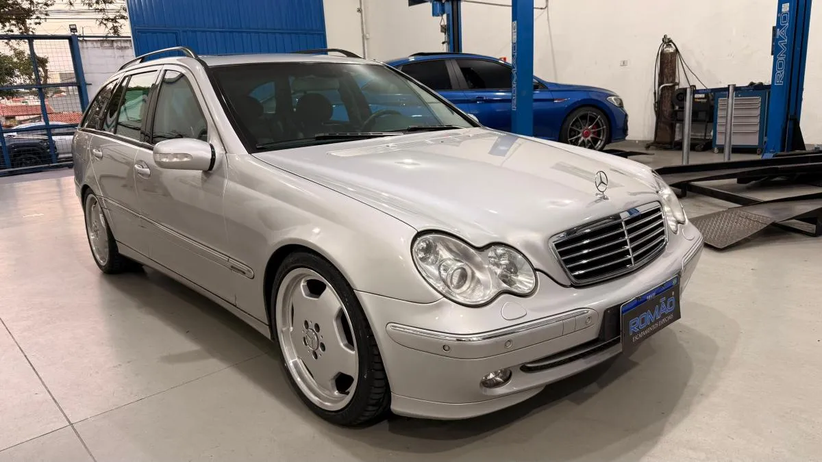 C320 - Foto #8 do anúncio à venda de Carro clássico