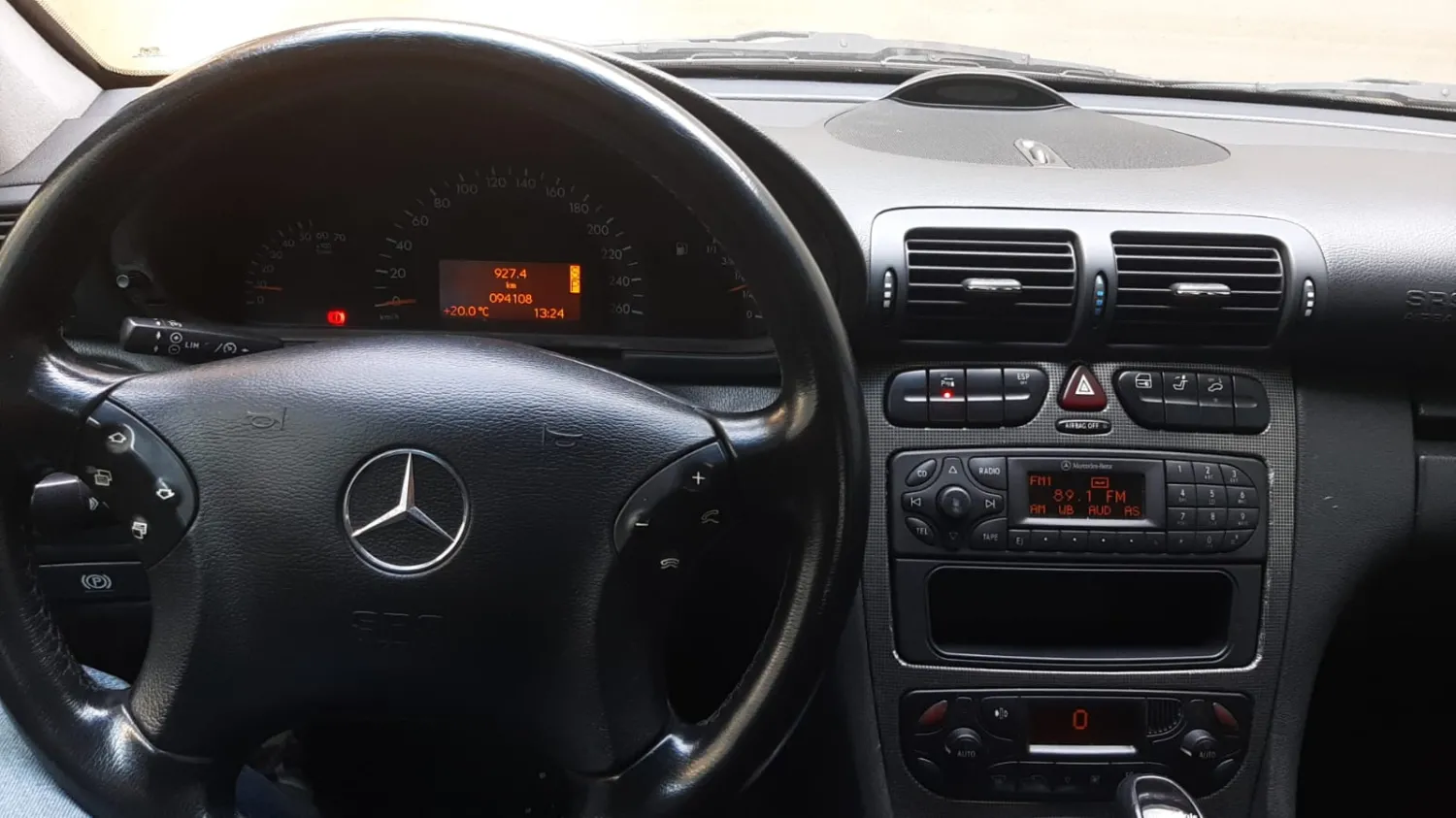 C320 - Foto #5 do anúncio à venda de Carro clássico
