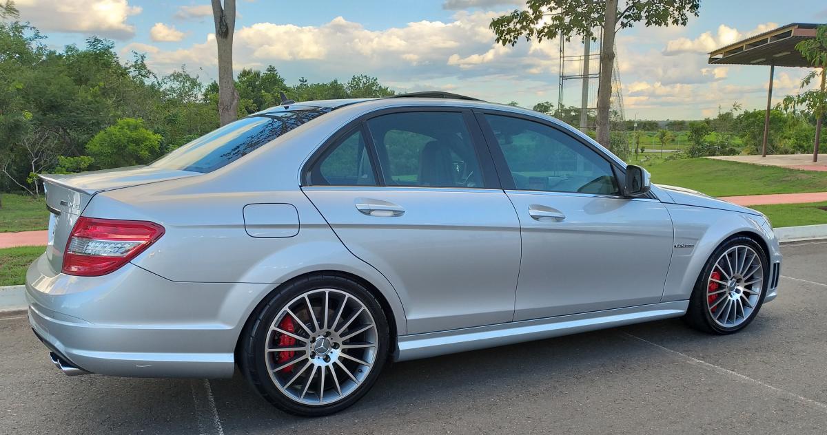 C63 AMG - Foto #13 do anúncio à venda de Carro clássico