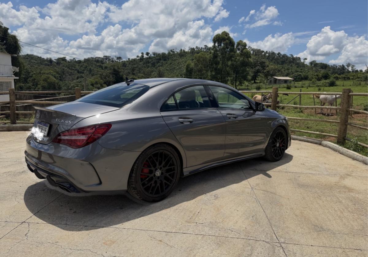 CLA 45 AMG - Foto #4 do anúncio à venda de Carro clássico