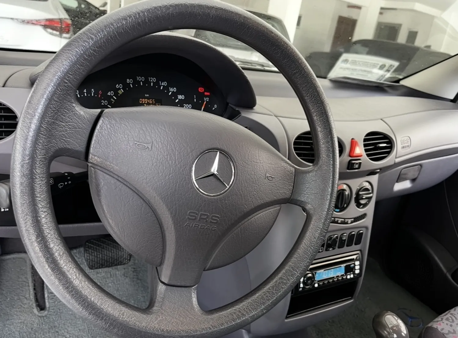 avv-mercedes-benz-classe-a-venda-2d83f3b-imagem-007