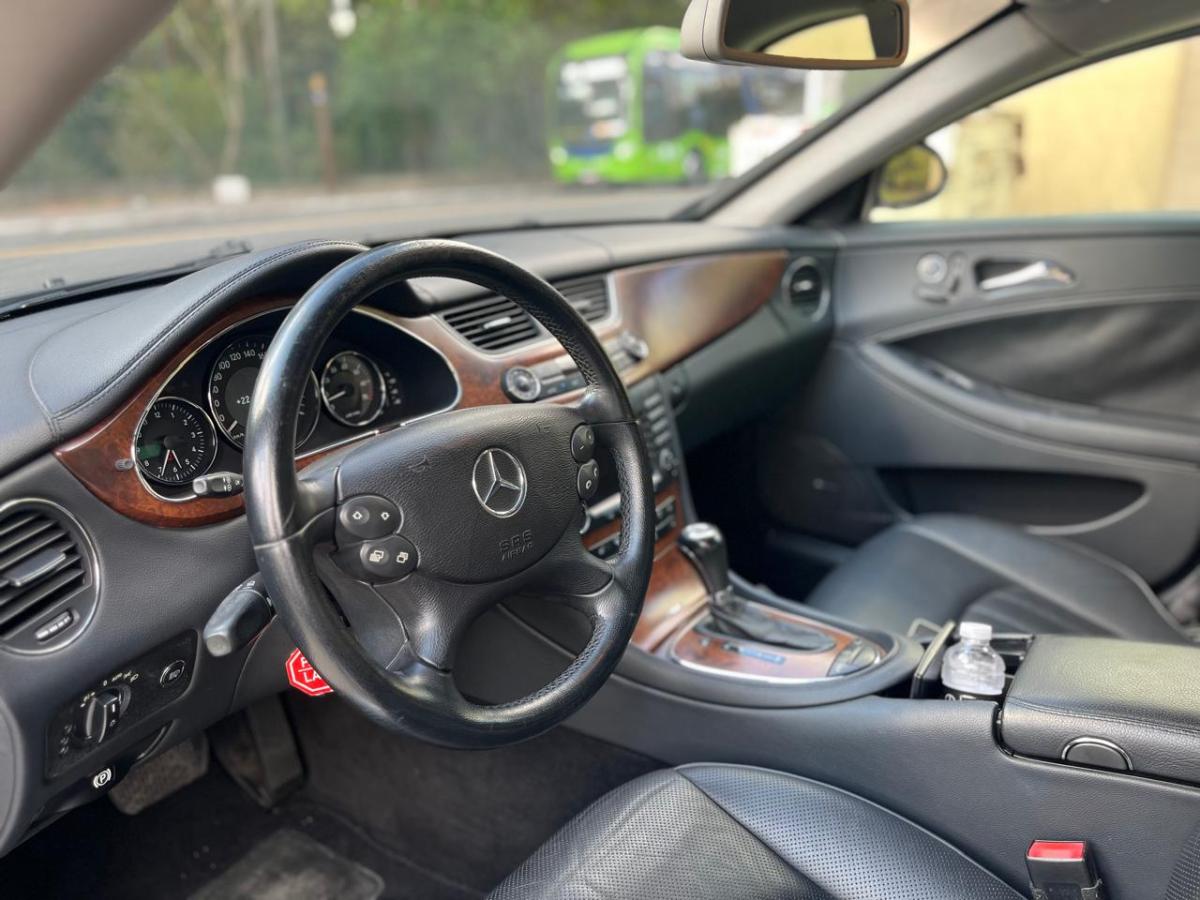 CLS500 - Foto #5 do anúncio à venda de Carro clássico
