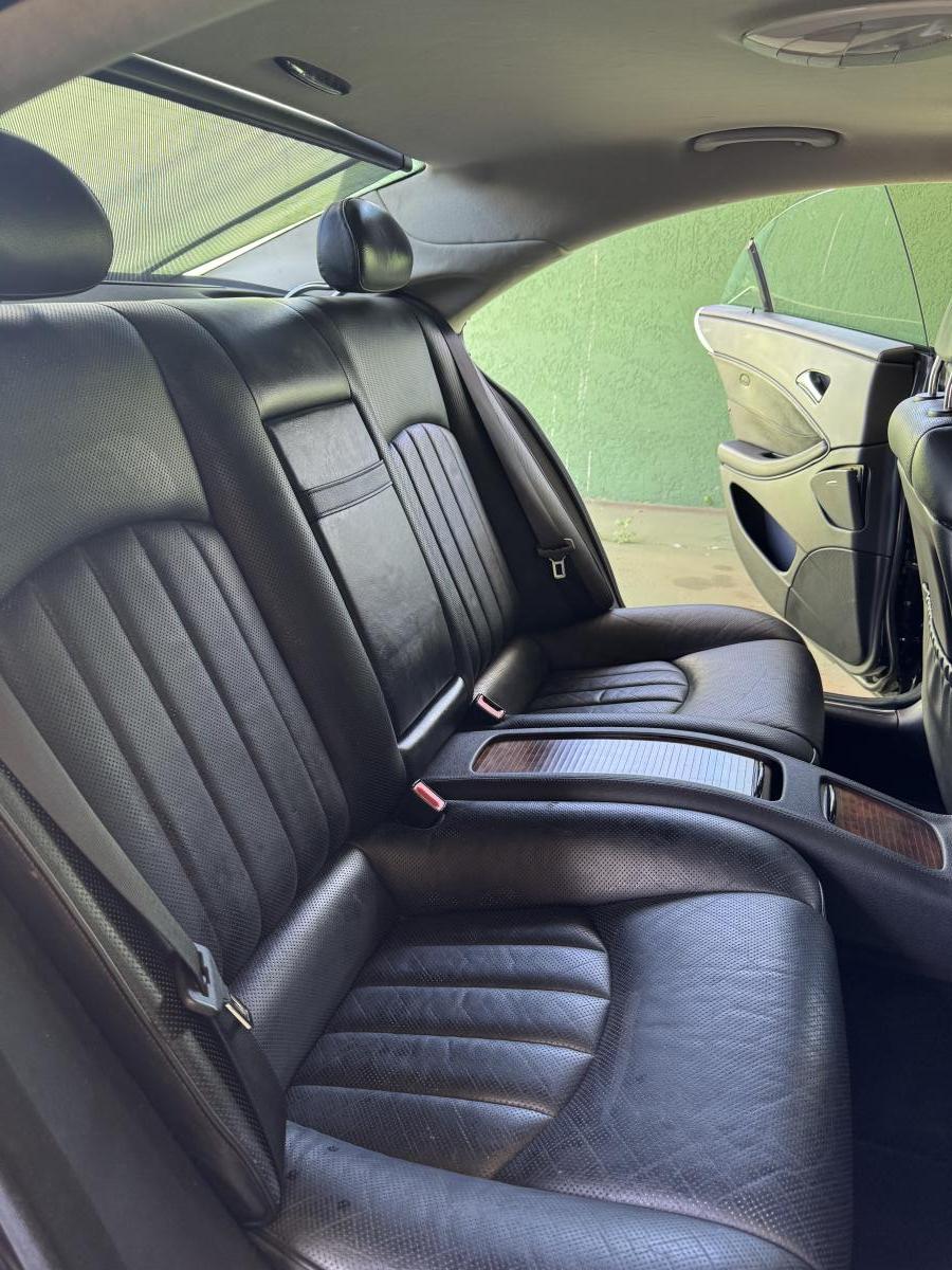 CLS500 - Foto #8 do anúncio à venda de Carro clássico