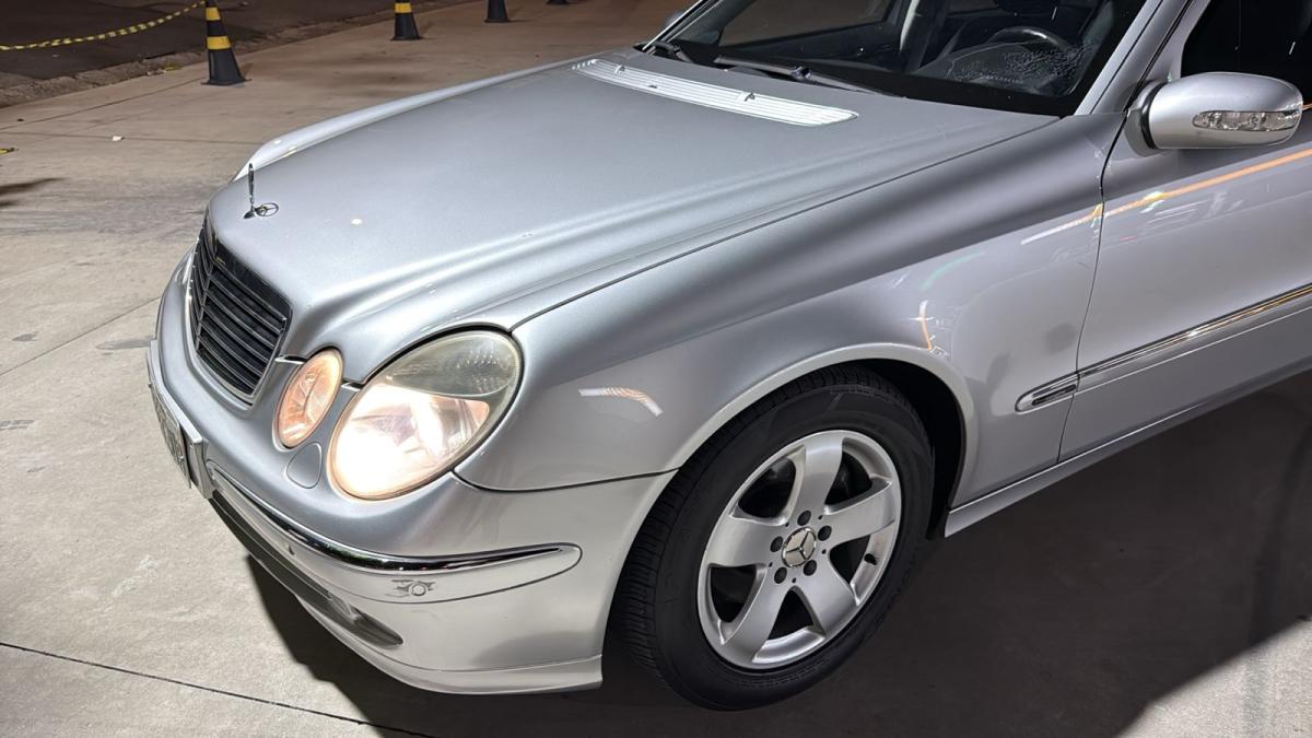 E320 - Foto #2 do anúncio à venda de Carro clássico