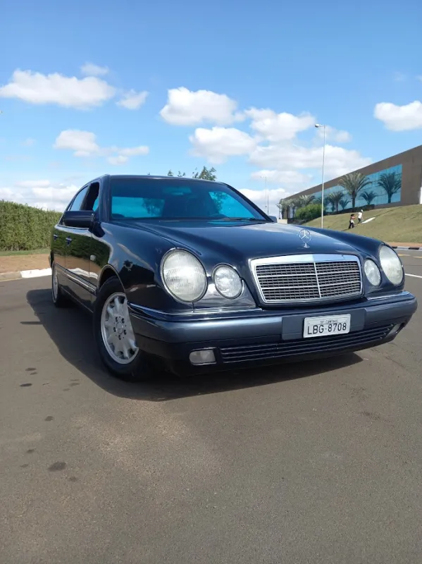 E230 Elegance 1996 - Foto #2 do anúncio à venda de Carro clássico