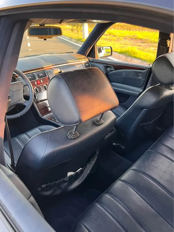 avv-mercedes-benz-e320-elegance-venda-z3e032s-imagem-009