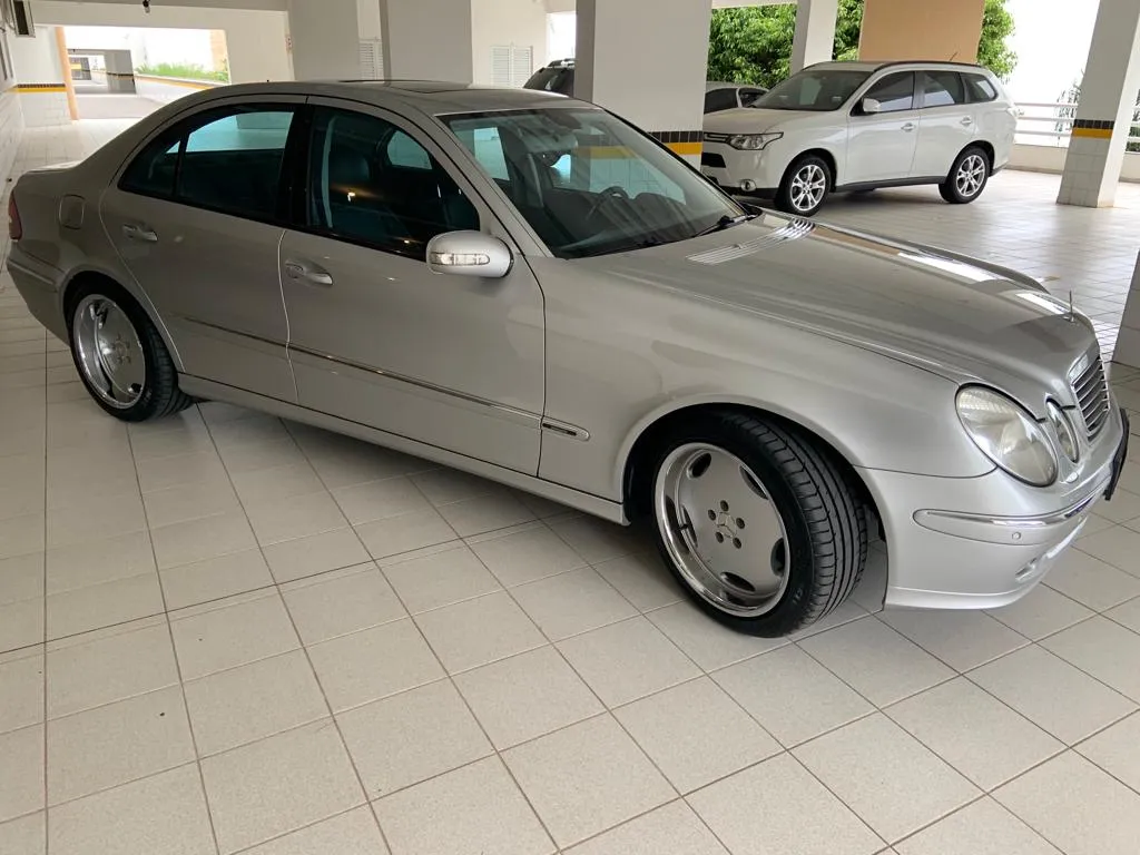 E350 - Foto #4 do anúncio à venda de Carro clássico