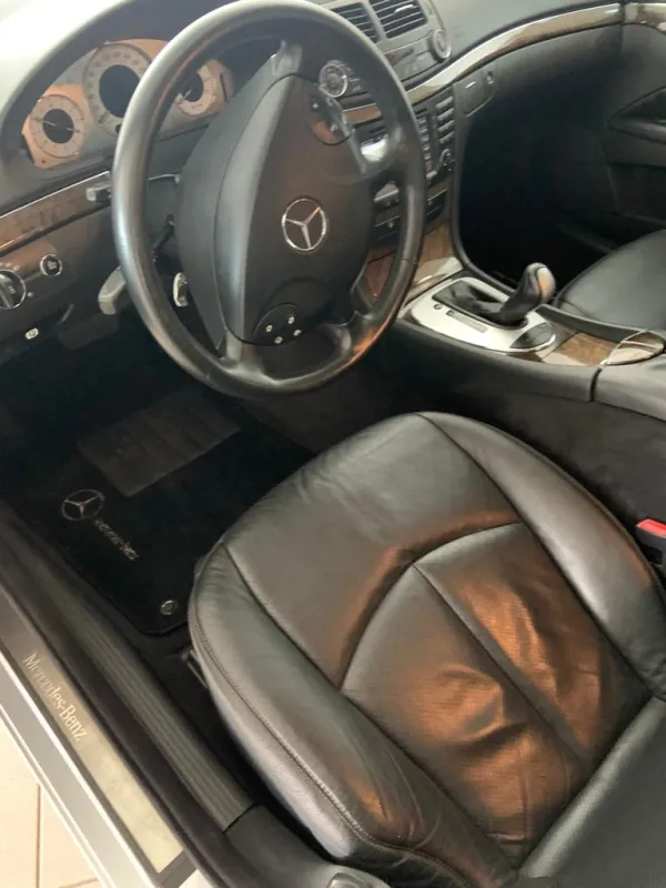 E350 - Foto #6 do anúncio à venda de Carro clássico
