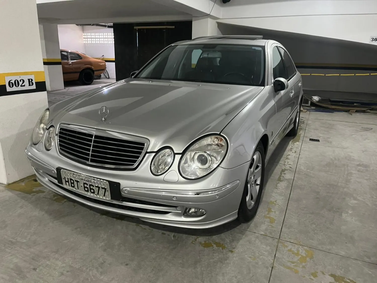E350 - Foto #15 do anúncio à venda de Carro clássico