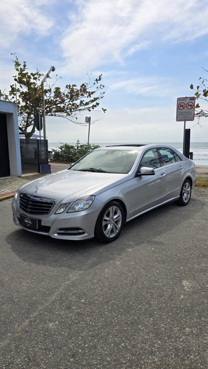 E350 - Foto #4 do anúncio à venda de Carro clássico
