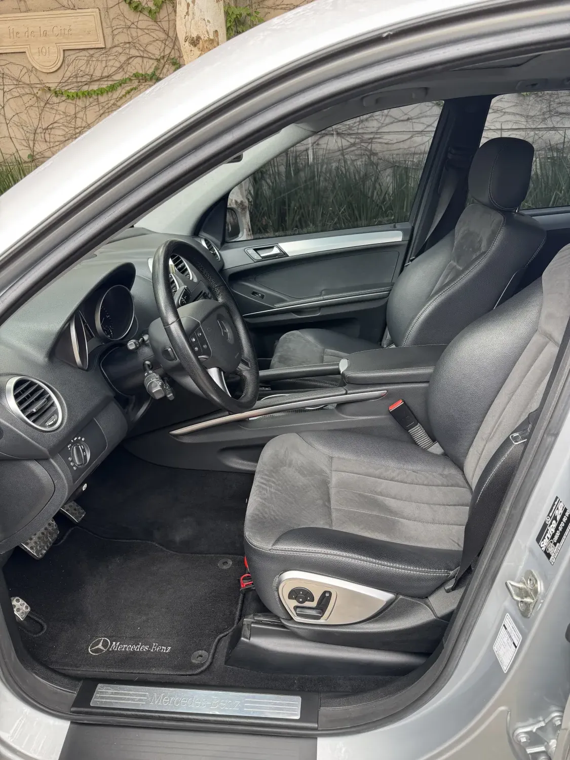 ML 350 - Foto #5 do anúncio à venda de Carro clássico