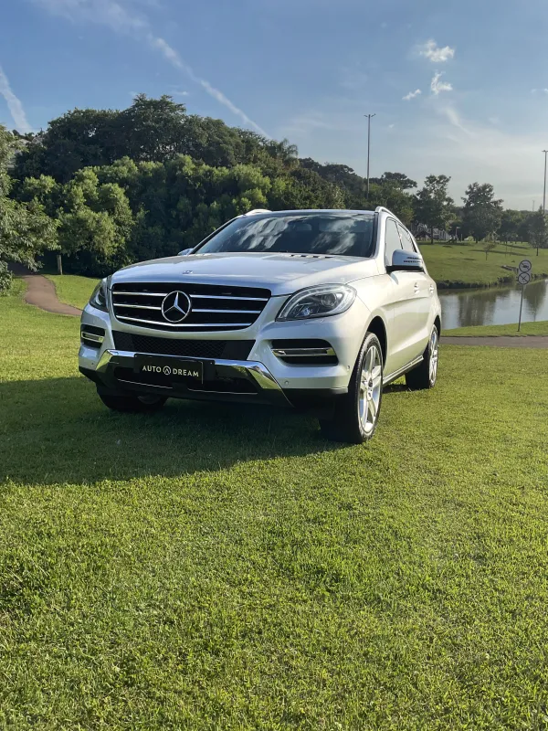 ML 350 - Foto #2 do anúncio à venda de Carro clássico