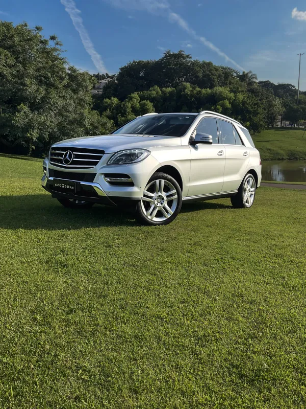 ML 350 - Foto #4 do anúncio à venda de Carro clássico