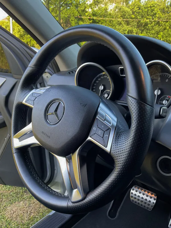 ML 350 - Foto #8 do anúncio à venda de Carro clássico