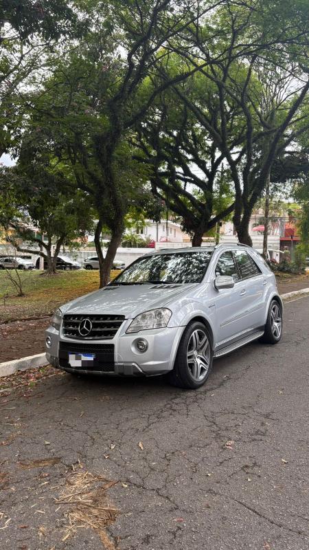 ML 63 AMG - Foto #5 do anúncio à venda de Carro clássico