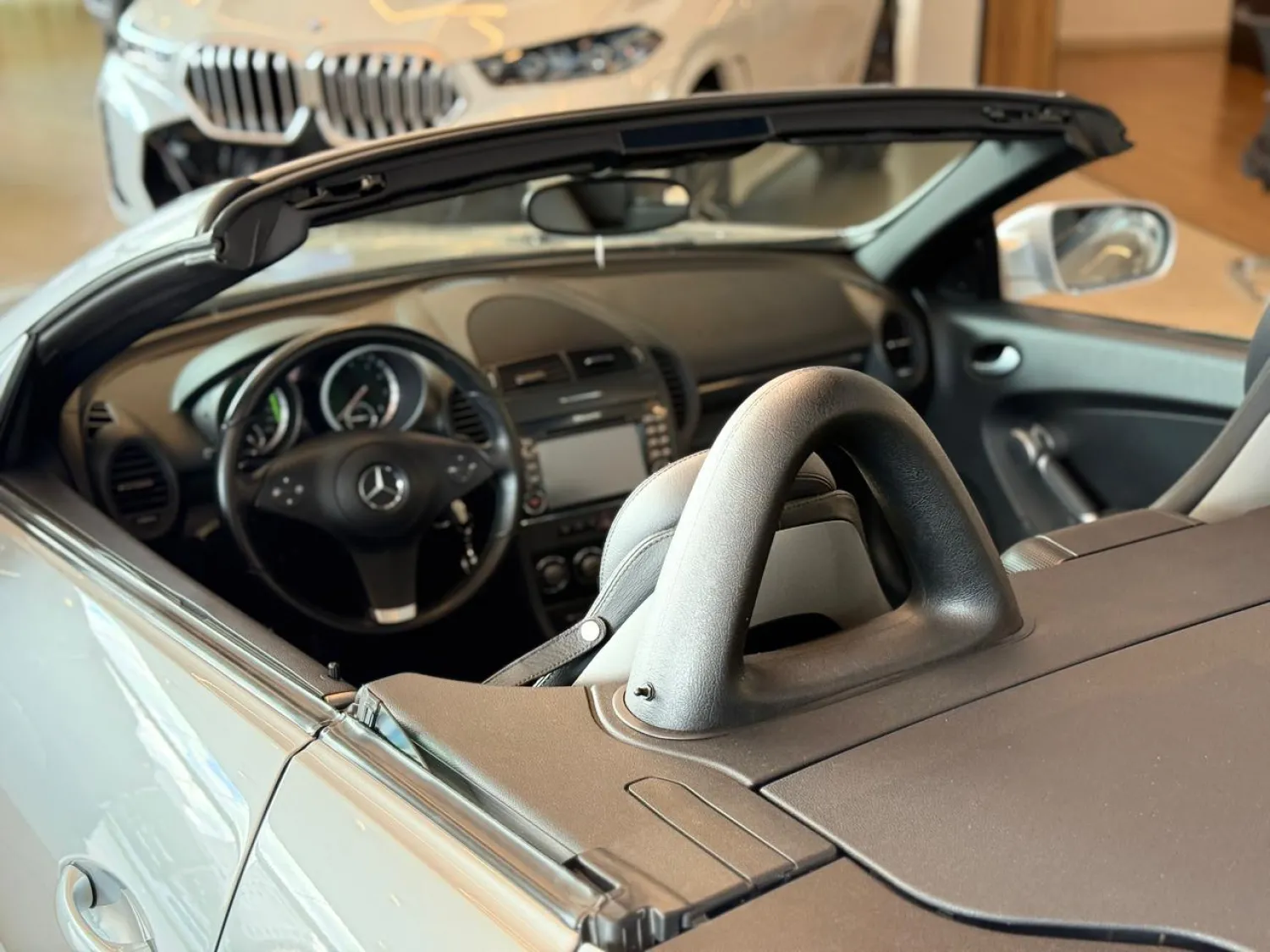 SLK - Foto #9 do anúncio à venda de Carro clássico