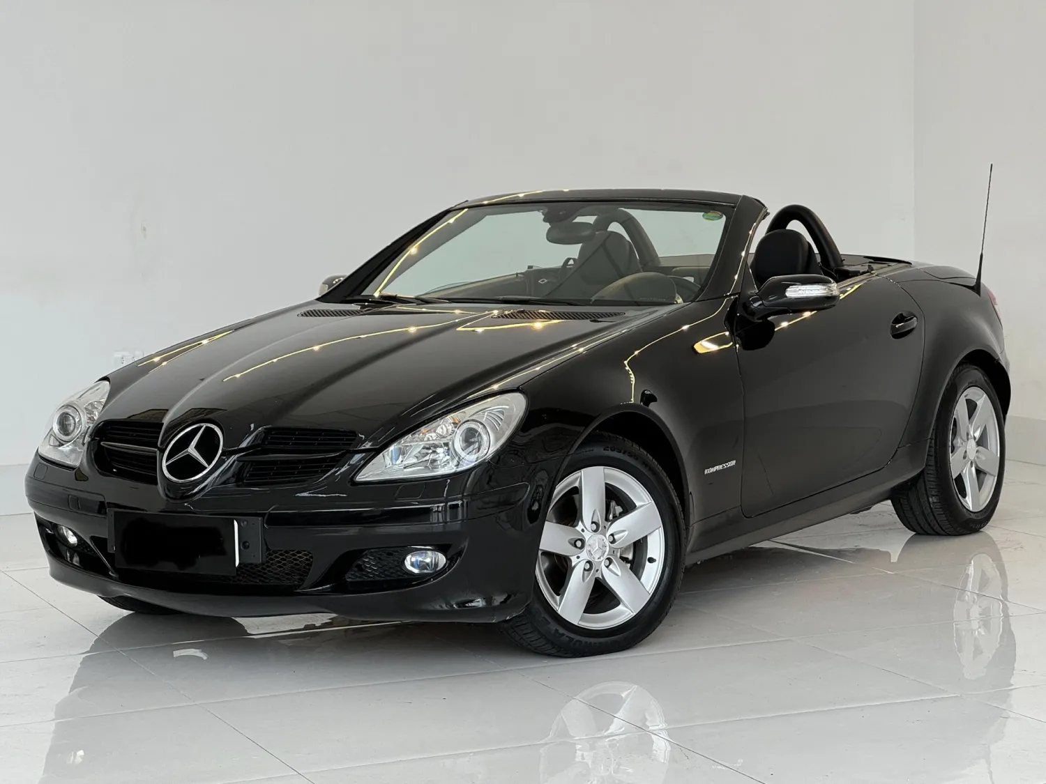 SLK - Foto #2 do anúncio à venda de Carro clássico
