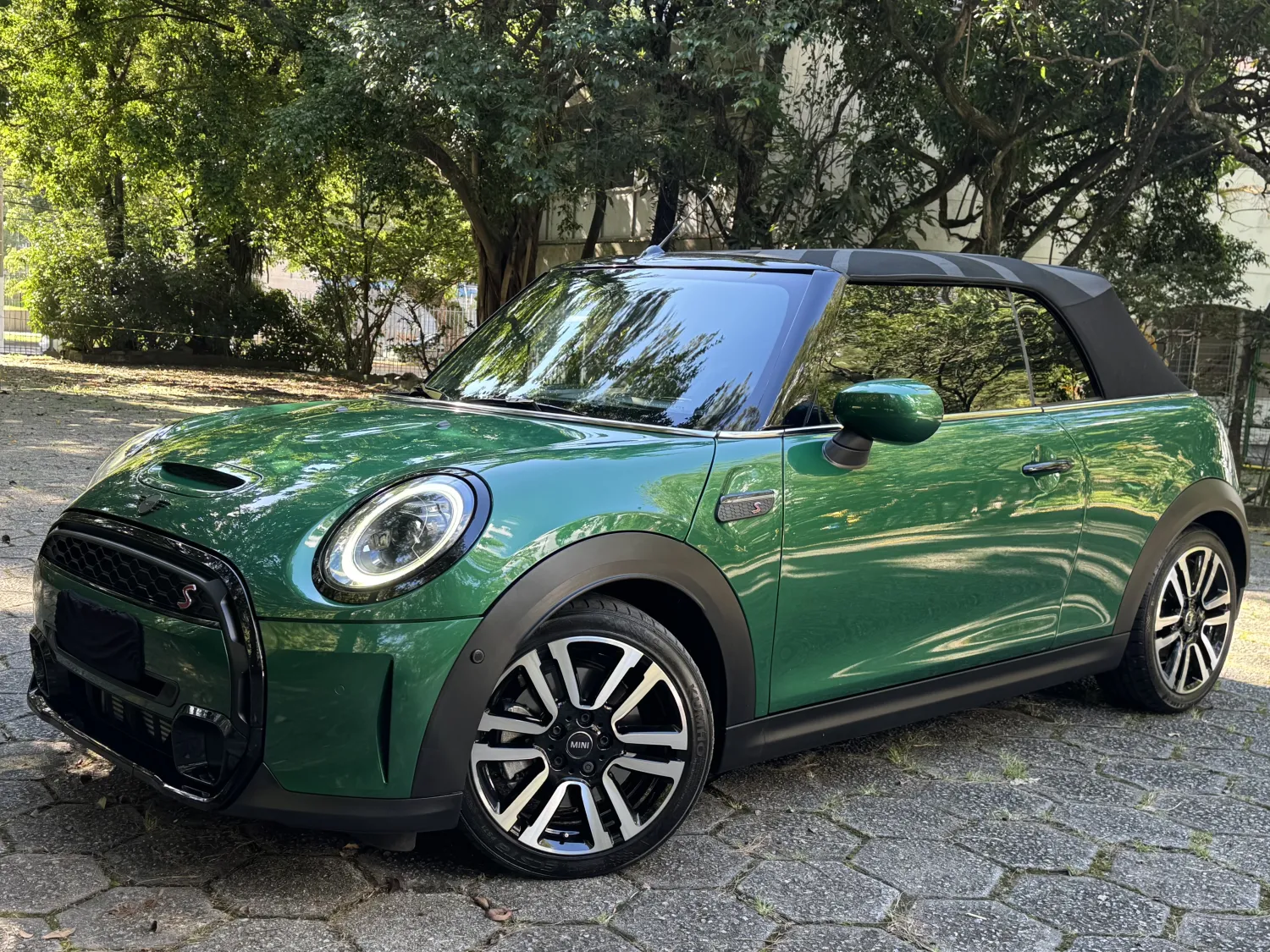 Mini Cooper S Cabrio Top 2022 - Foto #12 do anúncio à venda de Carro clássico