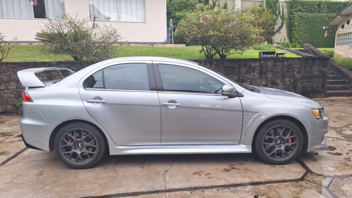 Lancer - Foto #2 do anúncio à venda de Carro clássico