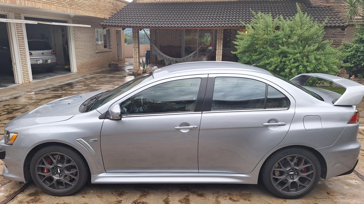 Lancer - Foto #3 do anúncio à venda de Carro clássico