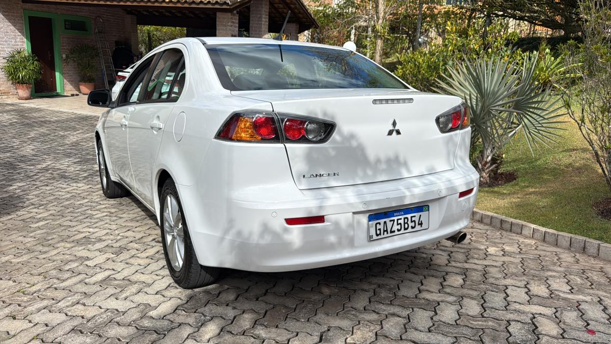 Lancer - Foto #11 do anúncio à venda de Carro clássico