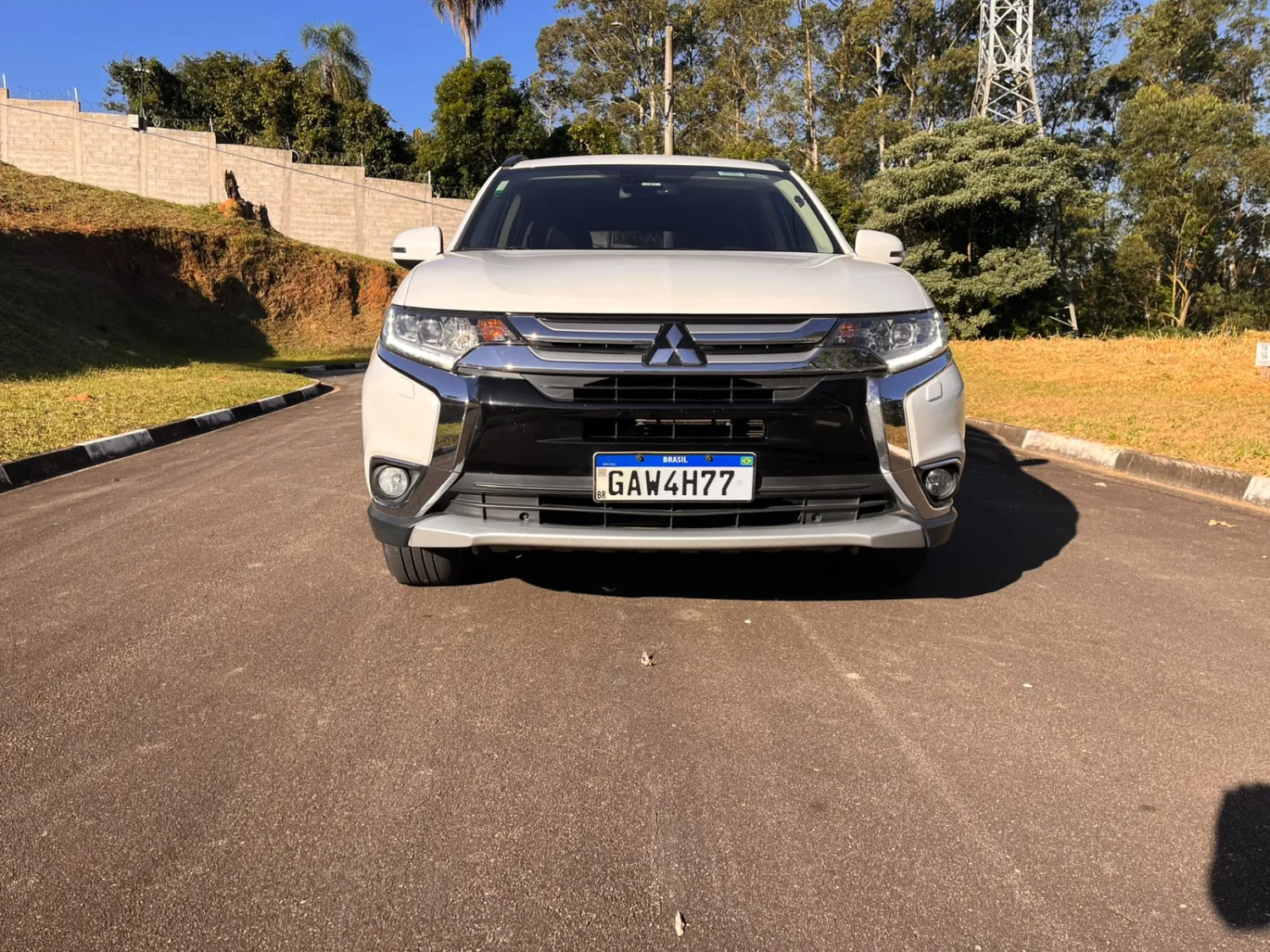 Outlander - Foto #21 do anúncio à venda de Carro clássico