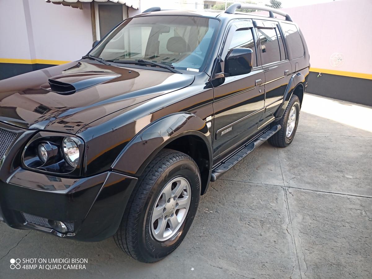 Pajero - Foto #4 do anúncio à venda de Carro clássico