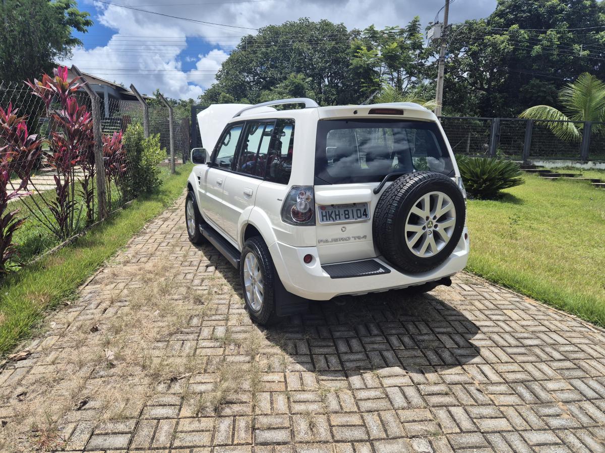 Pajero TR4 - Foto #3 do anúncio à venda de Carro clássico