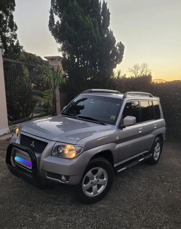 avv-mitsubishi-pajero-tr4-venda-1ca0d42-imagem-001
