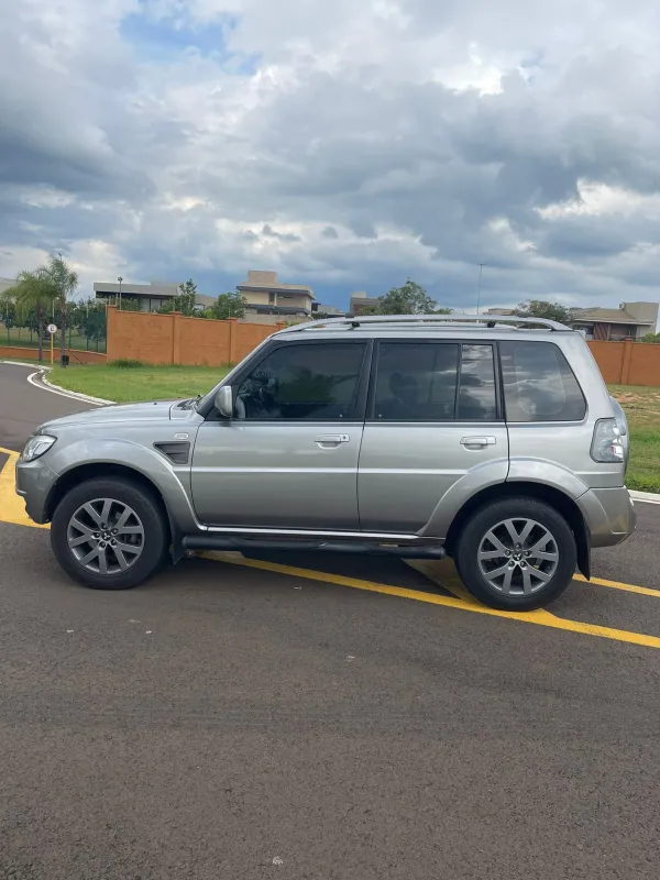 Pajero TR4 - Foto #18 do anúncio à venda de Carro clássico