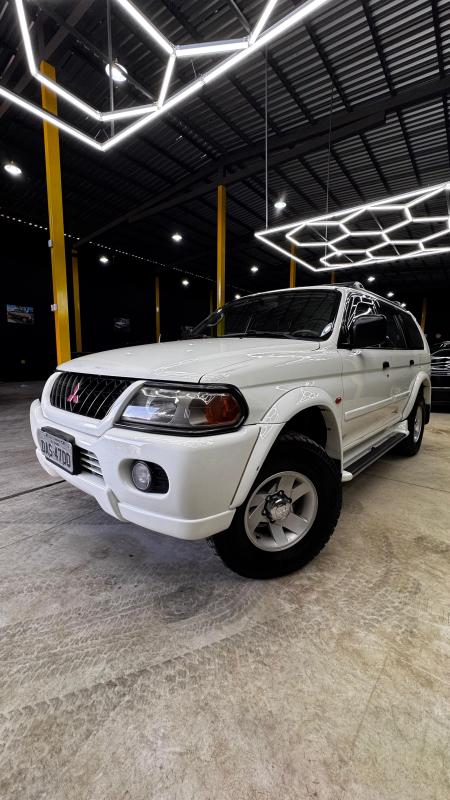 Pajero - Foto #5 do anúncio à venda de Carro clássico