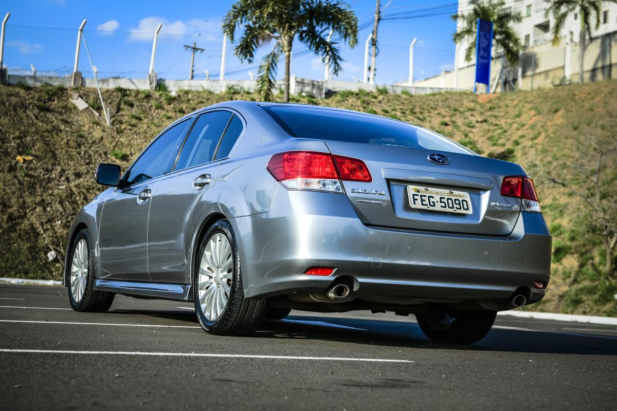 Legacy - Foto #2 do anúncio à venda de Carro clássico