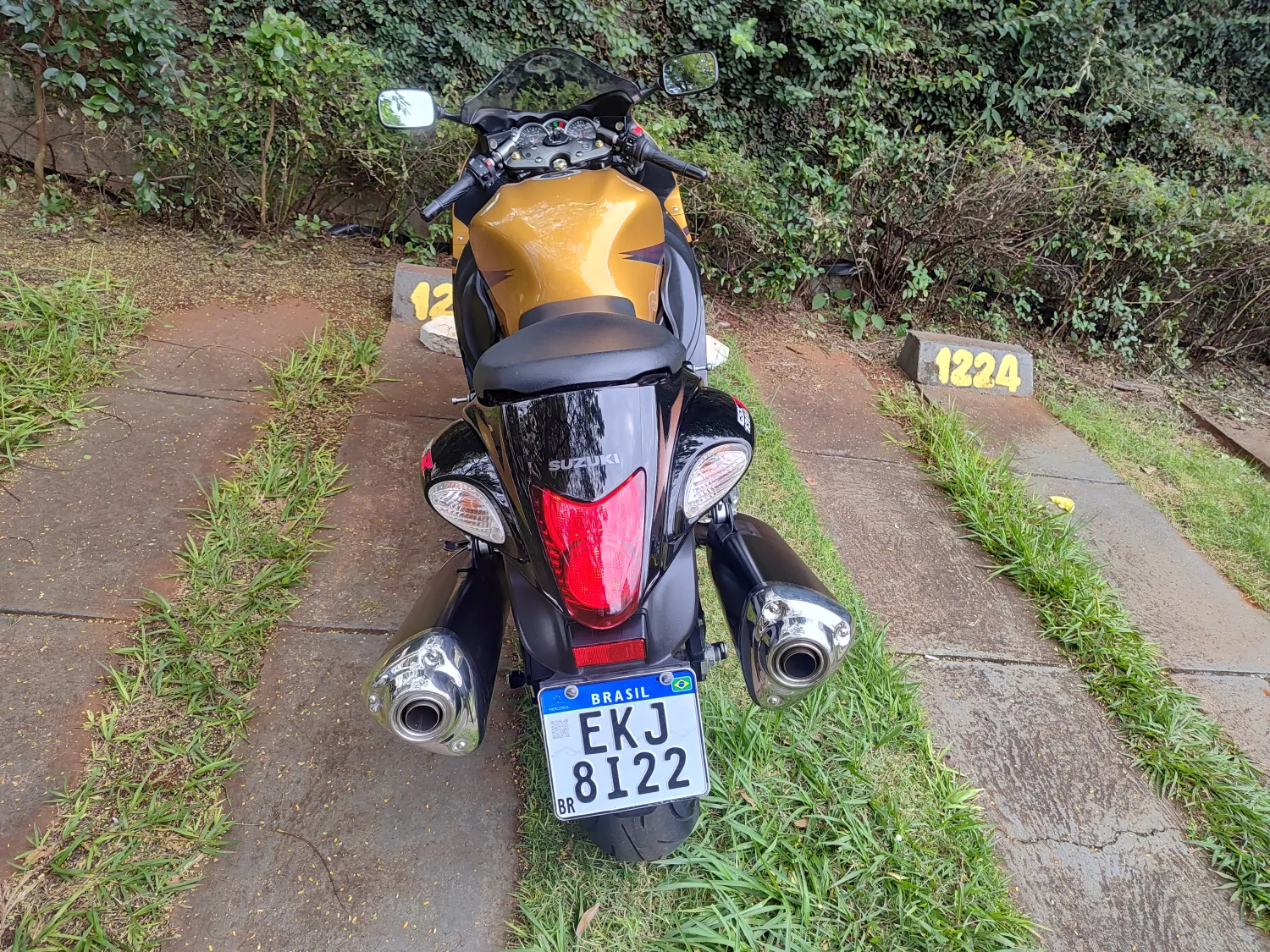 GSX 1300R Hayabusa - Foto #9 do anúncio à venda de Carro clássico