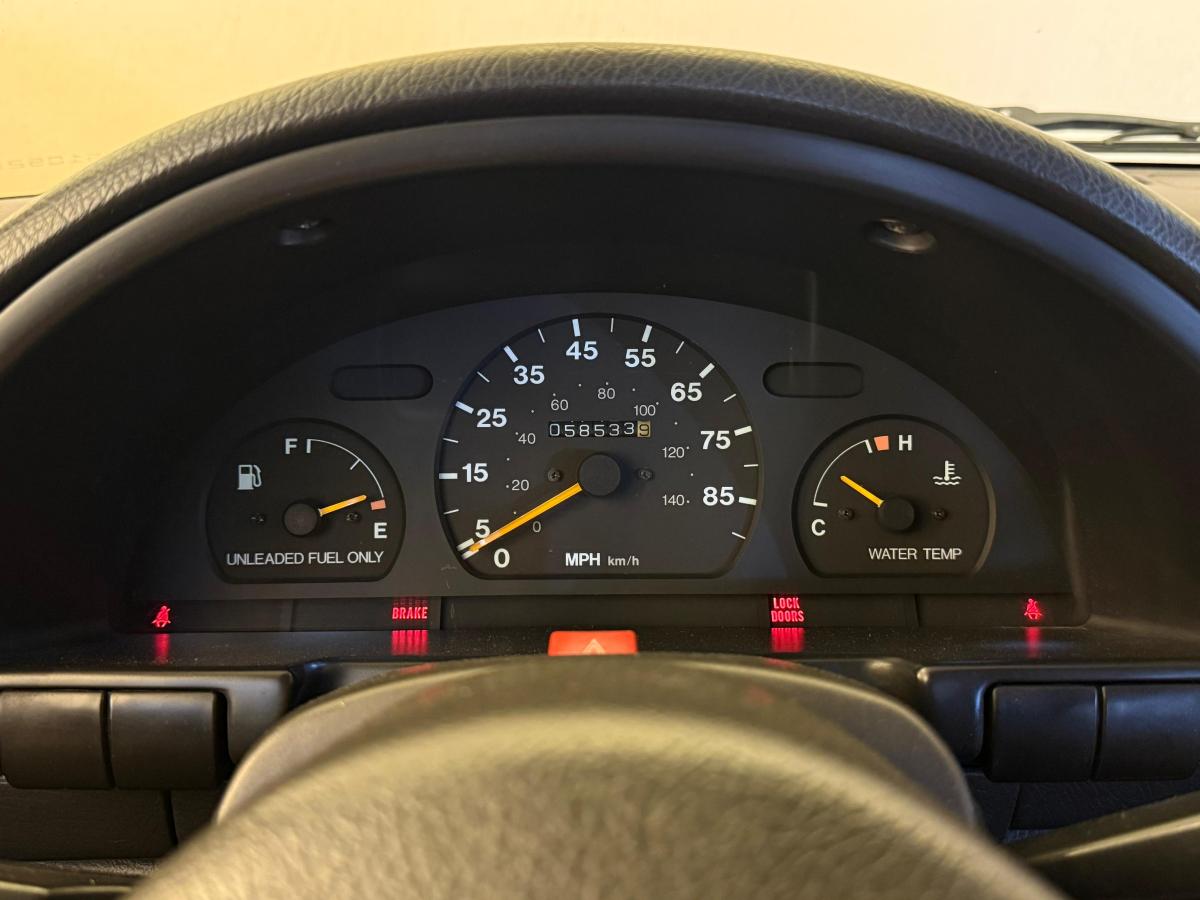 Swift - Foto #11 do anúncio à venda de Carro clássico