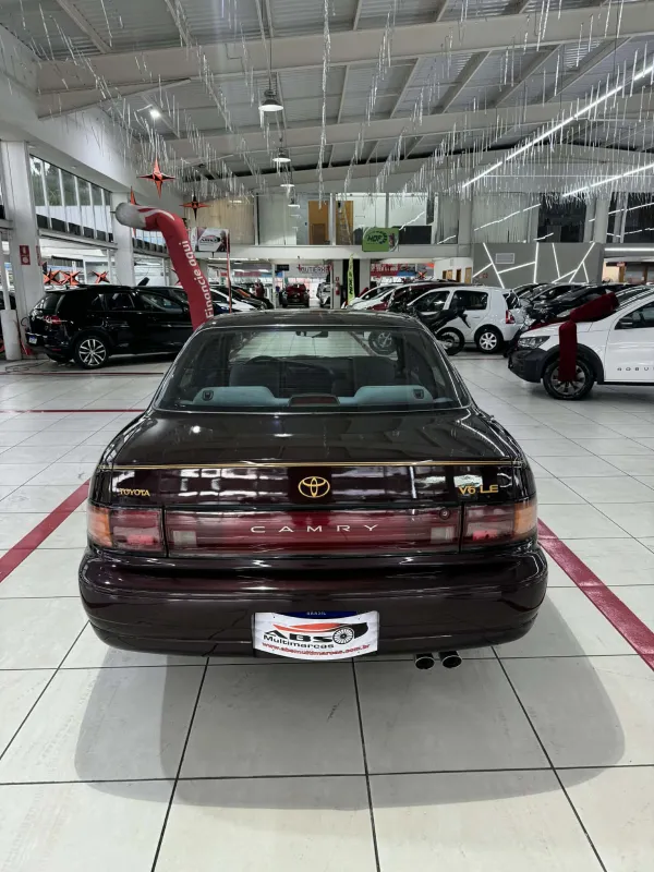 Camry - Foto #5 do anúncio à venda de Carro clássico