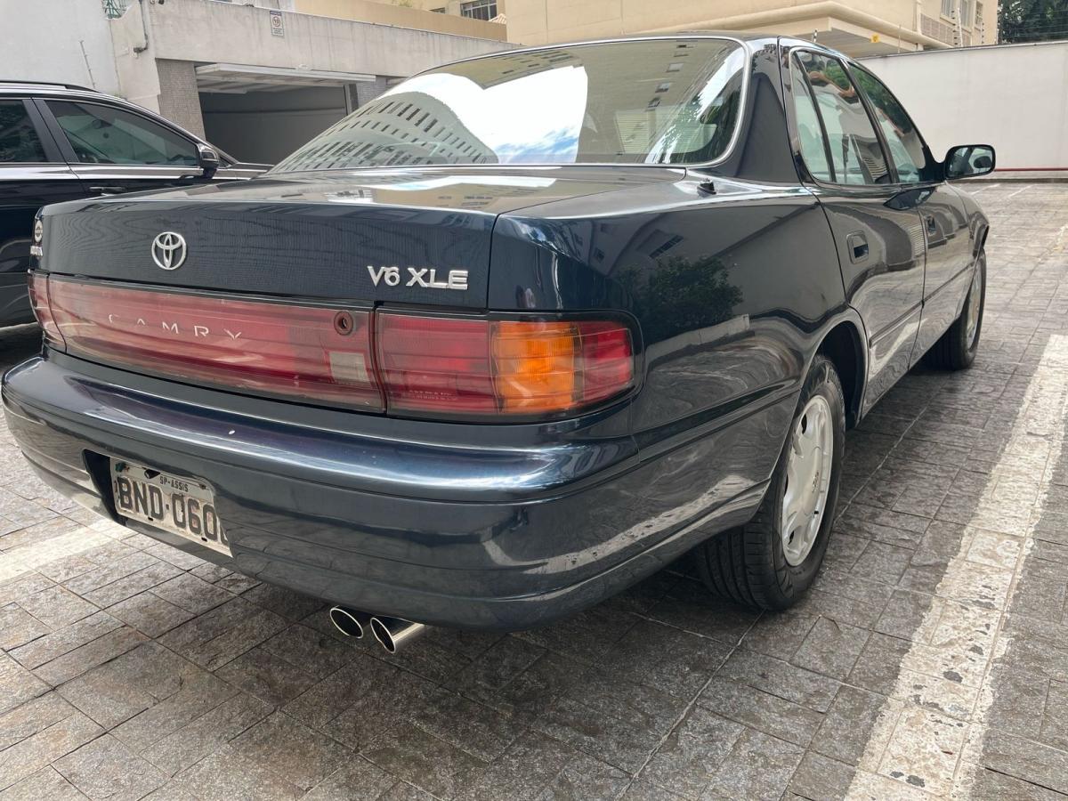 Camry - Foto #3 do anúncio à venda de Carro clássico