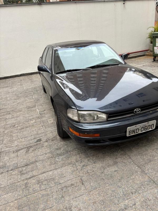Camry - Foto #4 do anúncio à venda de Carro clássico