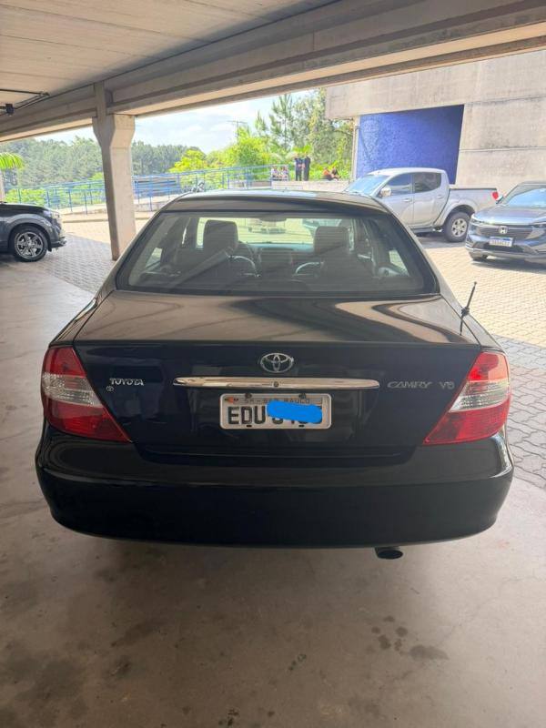 Camry - Foto #12 do anúncio à venda de Carro clássico